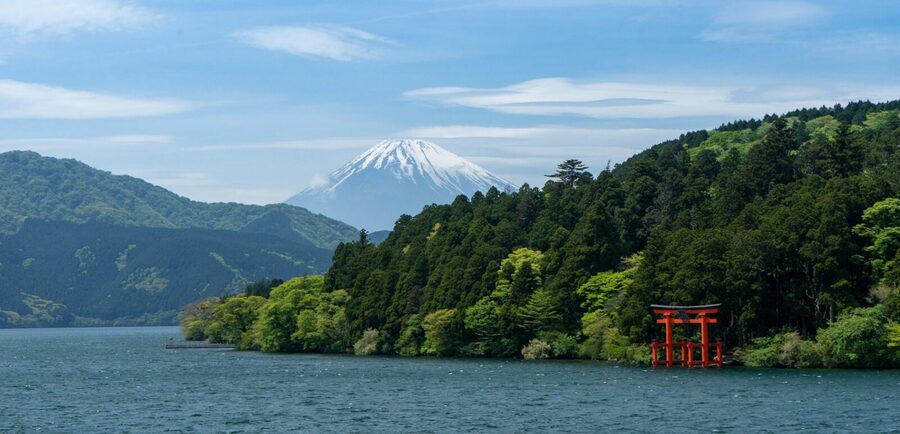 1-Day Mt Fuji and Hakone Sightseeing trip from Tokyo - Owakudani Valley visit: a different feel after Fuji viewpoints