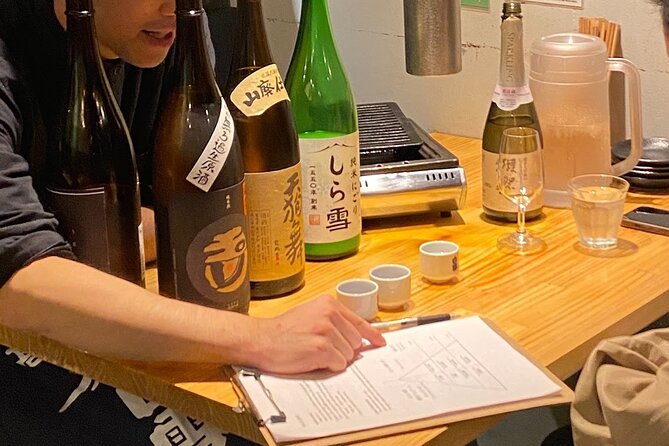 10 kinds Sake Tasting Experience in Tsukiji with local!! - Private, 1 Group at a Time, With Room to Ask Questions