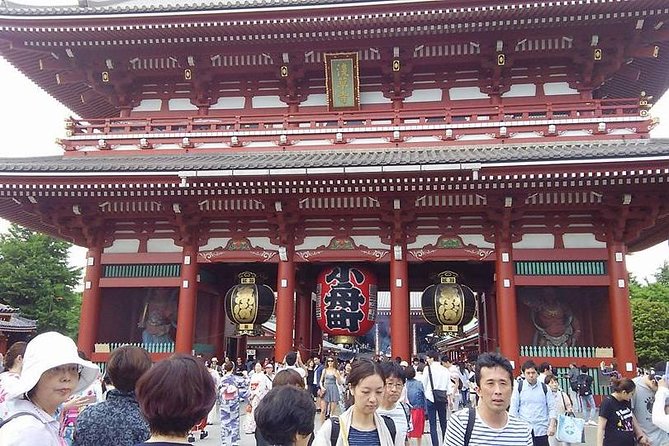 8-hour Tokyo tour by qualified tour guide using public transport - Tokyo Tower viewpoint time at 150 meters