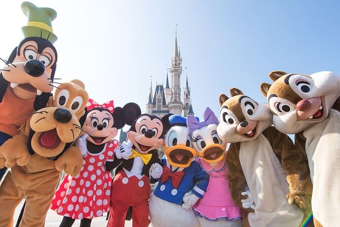 Airport transfer between Haneda and Tokyo or Disney or Yokohama - Comfort Starts at the Door: What the Best Pickup Feels Like