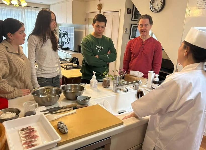 AKEMI's SUSHiKiTCHEN: A fun sushi cooking lesson in Tokyo - Key things to know before you go