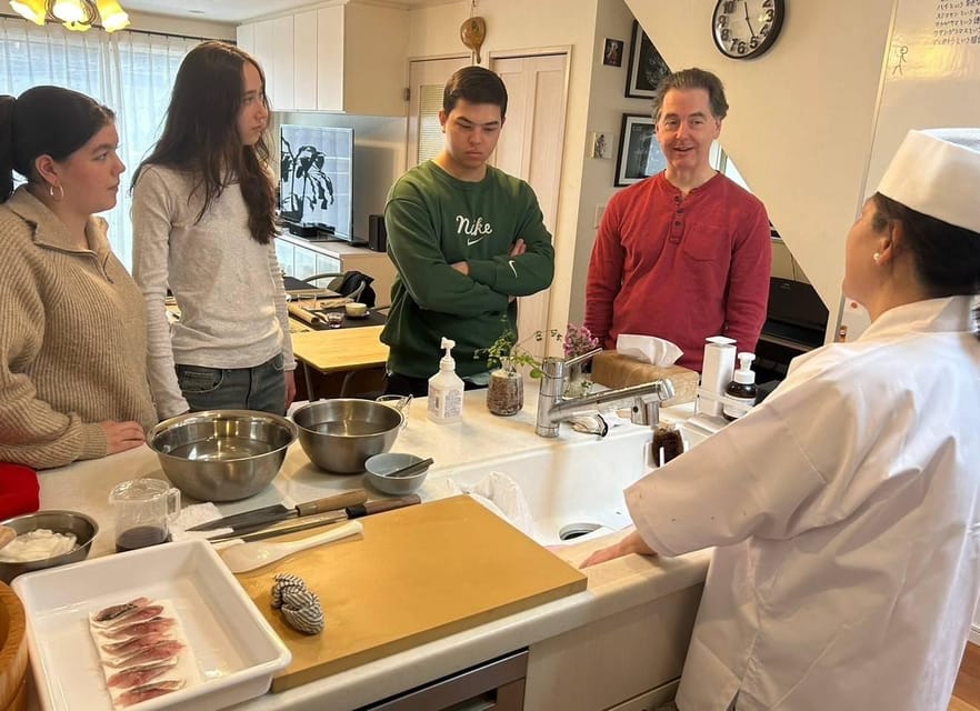 AKEMI's SUSHiKiTCHEN: A fun sushi cooking lesson in Tokyo - Logistics that make the day easier, not harder