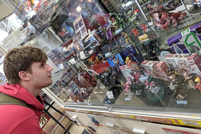 Akihabara Tailor-made Private Tour for Anime Fans - The Guide Messaging That Helps You Start With a Plan