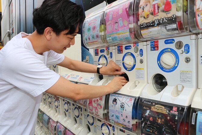 Akihabara Tour with Vintage Gaming Anime and Gachapon Experience - Meeting at Akihabara Electric Town, then starting at Radio Kaikan