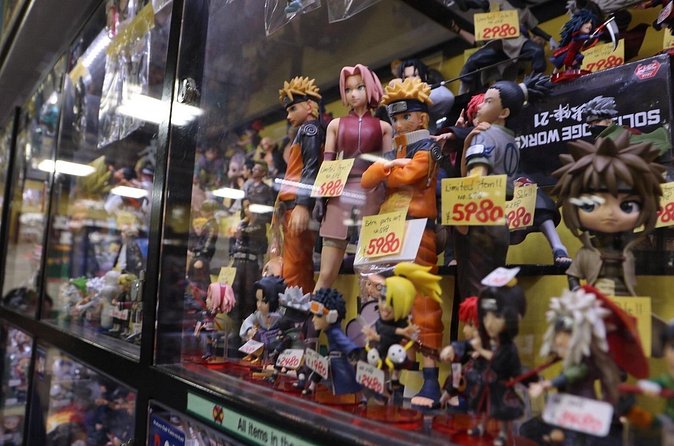 Akihabara Tour with Vintage Gaming Anime and Gachapon Experience - Akiba Hobby Akihabara: a guide helps you find the exact obsession item