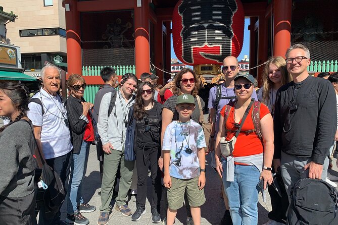 Asakusa: 2-hour history exploration - Kaminarimon and Nakamise, where history and snacks mix