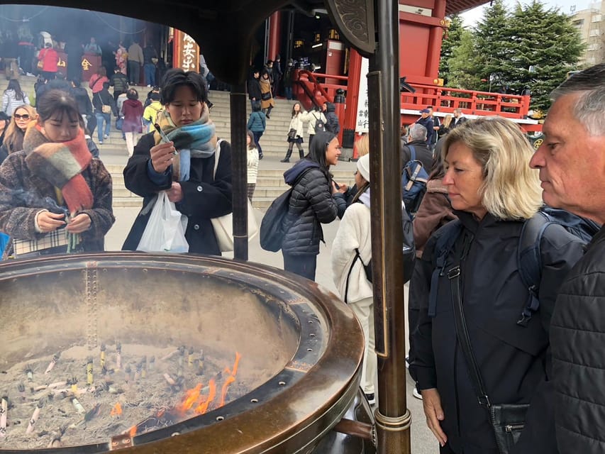 Asakusa Historical And Cultural Food Tour With A local Guide - Your guide matters, and the small group helps
