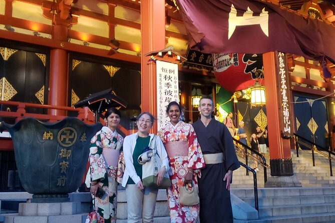 Asakusa: Japanese kitchen knife store visits after history tour - Asakusa Shrine and Denboin Garden: a calmer change of pace