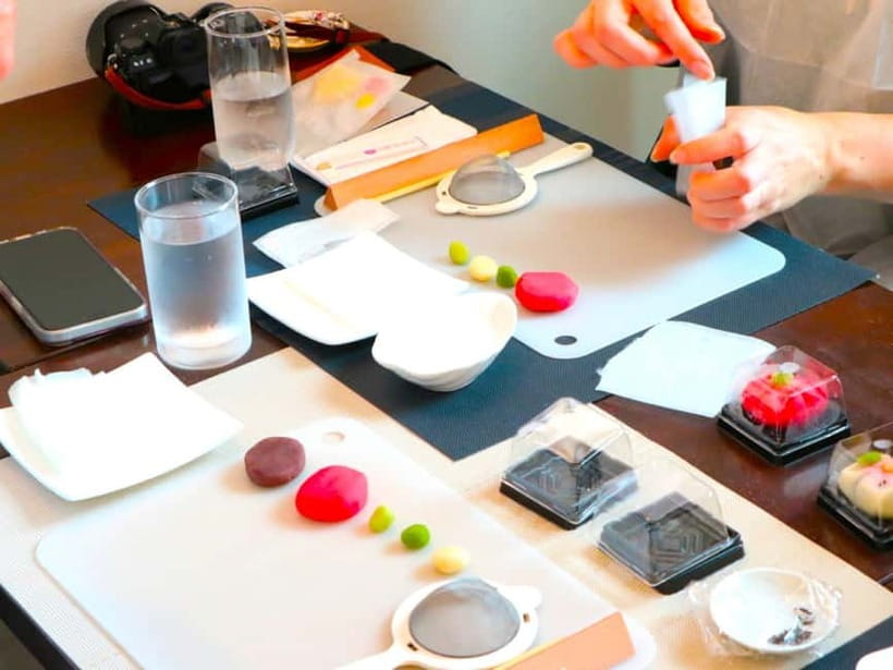 At an Antique Shop, Tea Ceremony and Japanese Sweets Forming - Key things to know before you go
