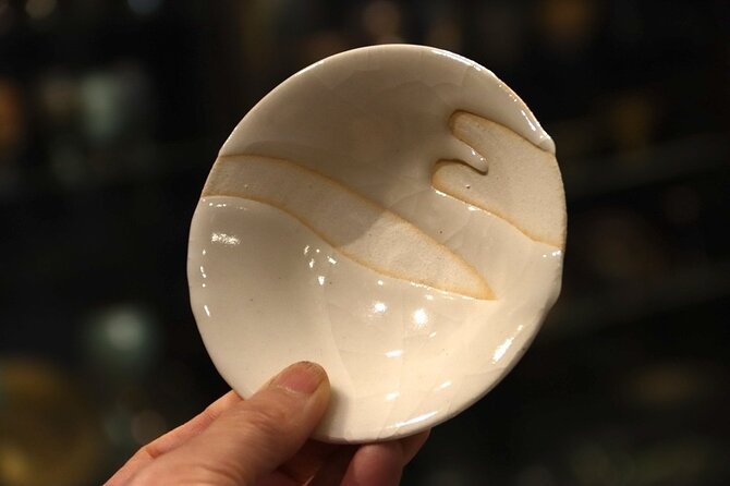 Authentic Pure Gold Kintsugi Workshop with Master Taku in Tokyo - Choose your kintsugi option: A, B, or Yobitugi