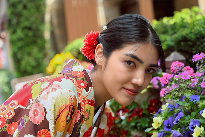 Beautiful Kimono photoshoot in Tokyo - Asakusa Shrine stop: where the session gets real