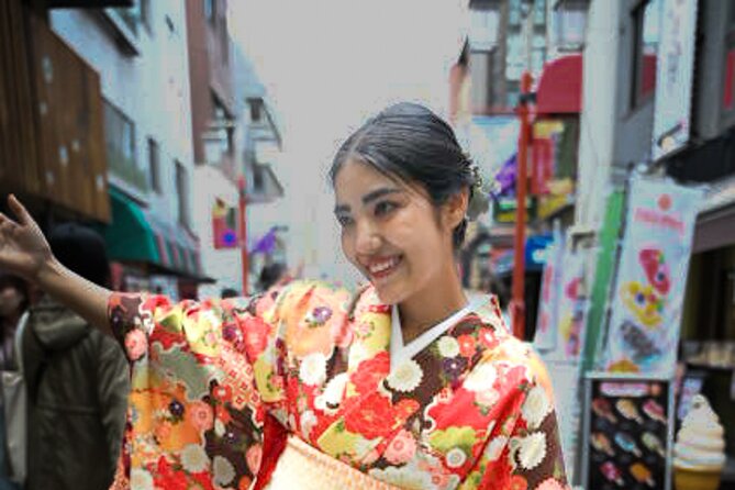 Beautiful Kimono photoshoot in Tokyo - Senso-ji area, Nakamise-dori, and backstreet photos