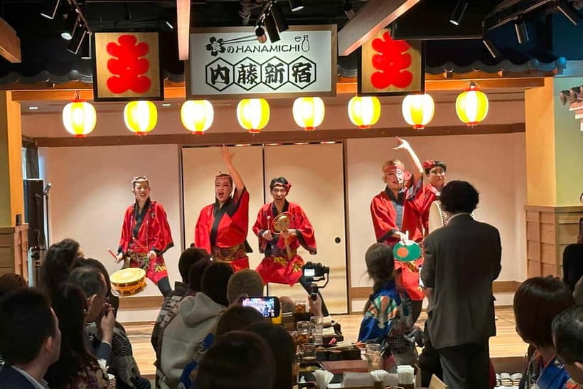Bon Dance IZAKAYA in Shinjuku, Tokyo - Drinks, All-You-Can-Drink, and How to Choose Your Upgrade