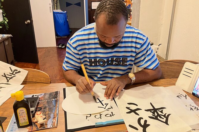 Calligraphy Culture SHODO Experience in Tokyo - Choosing what to write: name, kana, or kanji