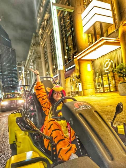 Cherry Blossom Go-Kart Tour with Insta360 Video & Photos - How the guide keeps you oriented with two-way radio