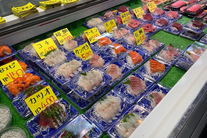 Classic Tsukiji Food Tour - Tsukiji outer market tastings: where the vendors still do their thing