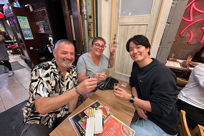 Conveyor Belt Sushi & Bar Hopping in Ebisu & Nakameguro - Entering Nakameguro and Ebisu after dark
