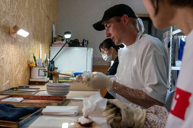 Craft Your Own Elegant Handmade Chopsticks from Scratch - Timing in Tokyo: where the 1:00 pm start helps your day plan