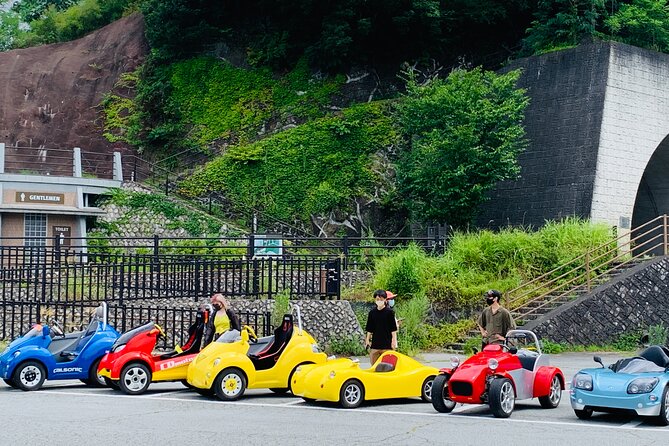 Cute & Fun E-Car tour following guide around Lake Kawaguchiko - Stop 1: Lake Kawaguchiko, Where the Tour Begins