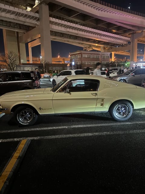Daikoku cars meet experience by Porsche Macan - Tokyo Tower at Night: Quick Photos, Small Souvenir Stop