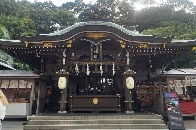 Day Trip to Kamakura & Enoshima: Shrines, Seaside, Temples & Tea - Enoshima Island: Sea Candid Views via Sea Candle Observatory