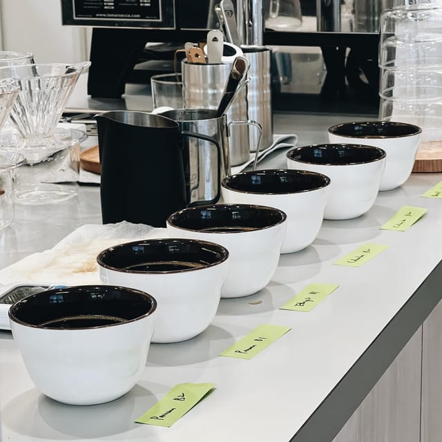 Discover Japanese Coffee Brewing Experience at Tokyo - Siphon brewing: Japanese-style precision with a showy payoff