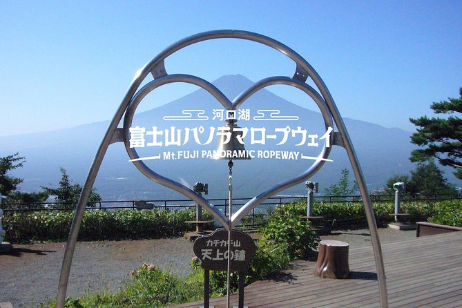 Discover Mt. Fuji 5th Station & Kawaguchiko Sightseeing Day Tour - Getting Out of Tokyo: Bus Comfort and On-Time Reality