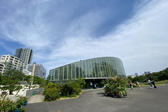 Discover the History of Shinjuku Gyoen – Private Walking Tour - The traditional garden areas, and the value of refined landscaping