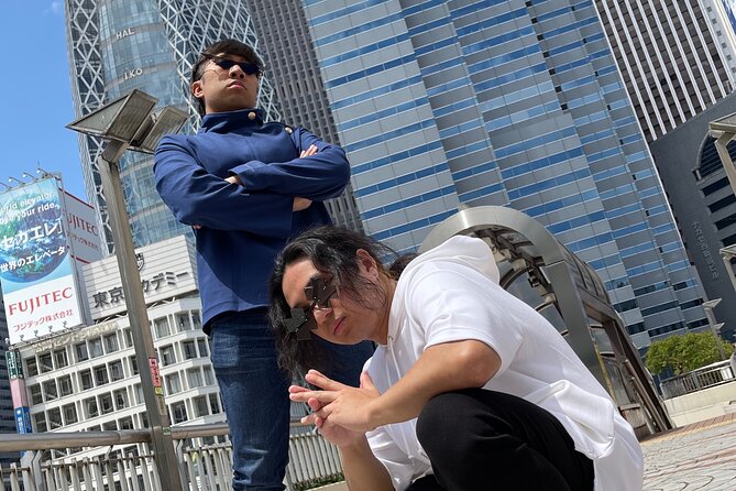 Discover Tokyo: 3-Hour Private Guided Photo Walking Tour - Shinjuku corners: Godzilla, Golden gai, and Kabukicho tower shots