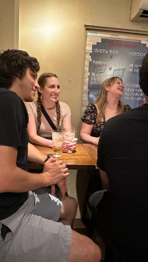 Eat/Drink like a LOCAL-Taverns & Ramen - Drinks and food included: what you should actually expect to eat