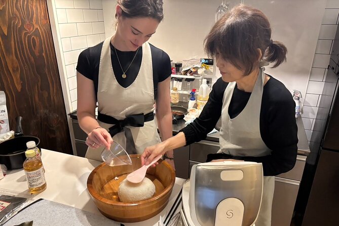 Ebisu Food Tasting Experience with Japanese Cooking Class - Drinks and the social part of eating what you made