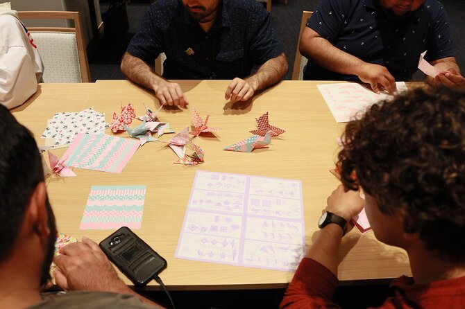 EDOCCO Tea House–A Quick Dive into Japanese Traditional Culture - Shodo Calligraphy Basics and Origami You Finish