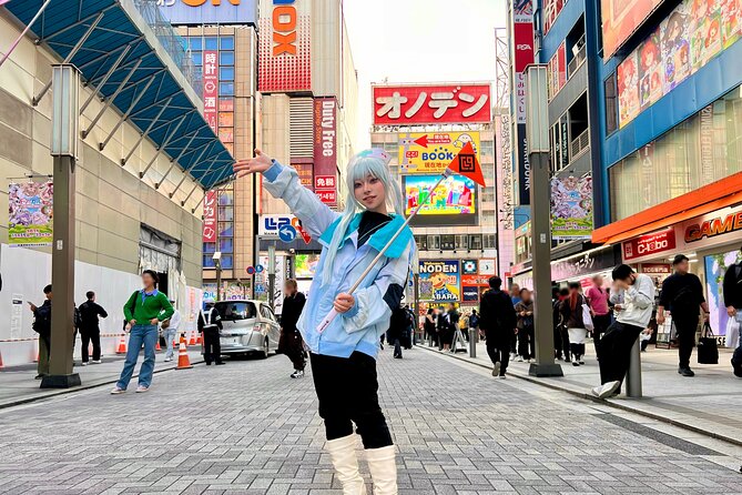 Explore Akihabara with Local Cosplayer Guide(s)! - Photo time and conversation you can actually use