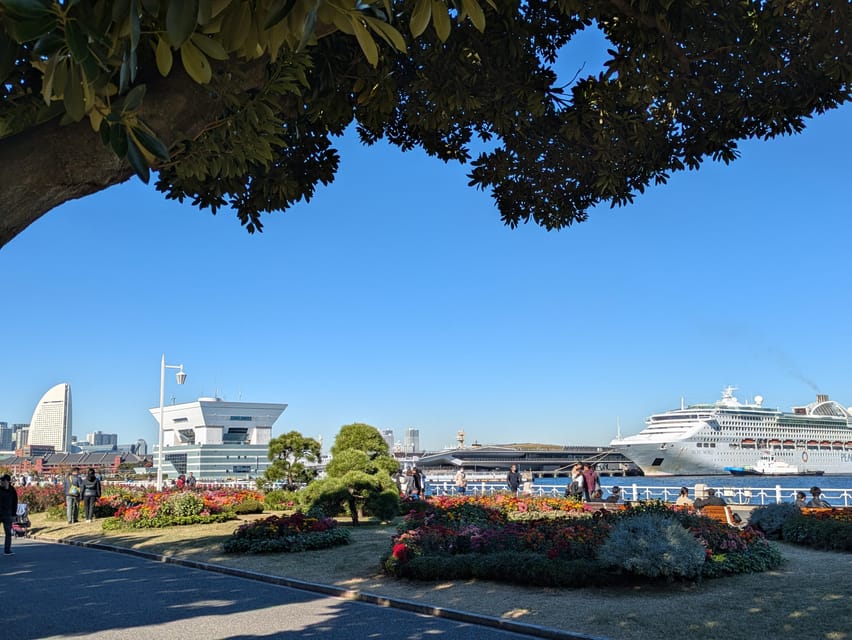 'Feel Yokohama!'Private tour in English - Price and value: what $129 usually buys, and what you still pay for
