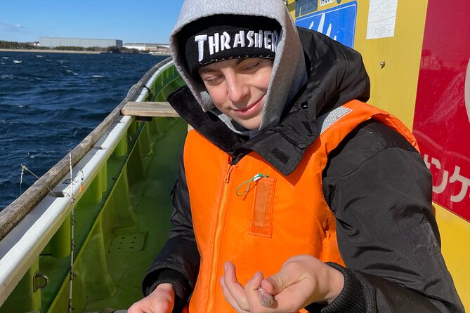 Fishing with Mt. Fuji Views and Japanese Home Cooking Experience - Back at Port: Cleaning, Cooking, and Eating Your Catch