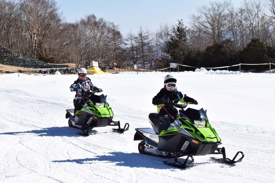 From Tokyo: Fujiyama Snow Resort Yeti Winter Ski Day Tour - At Fujiyama Snow Resort Yeti: how the five hours usually feel