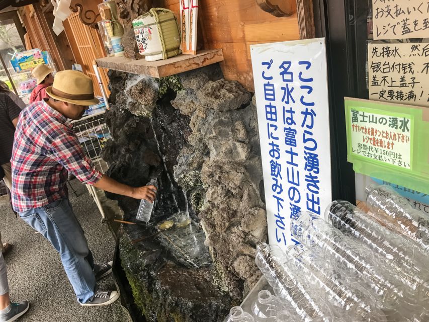 From Tokyo: Mount Fuji Full-Day Sightseeing Trip - Oshino Hakkai, Spring Ponds and Fuji Water You Can Taste