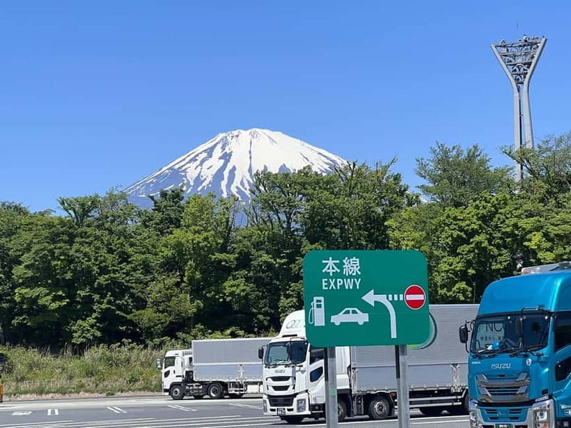 From Tokyo: Mount Fuji Private Tour with a Driver/Guide - Pickup, Comfort, and Why the Vehicle Details Matter
