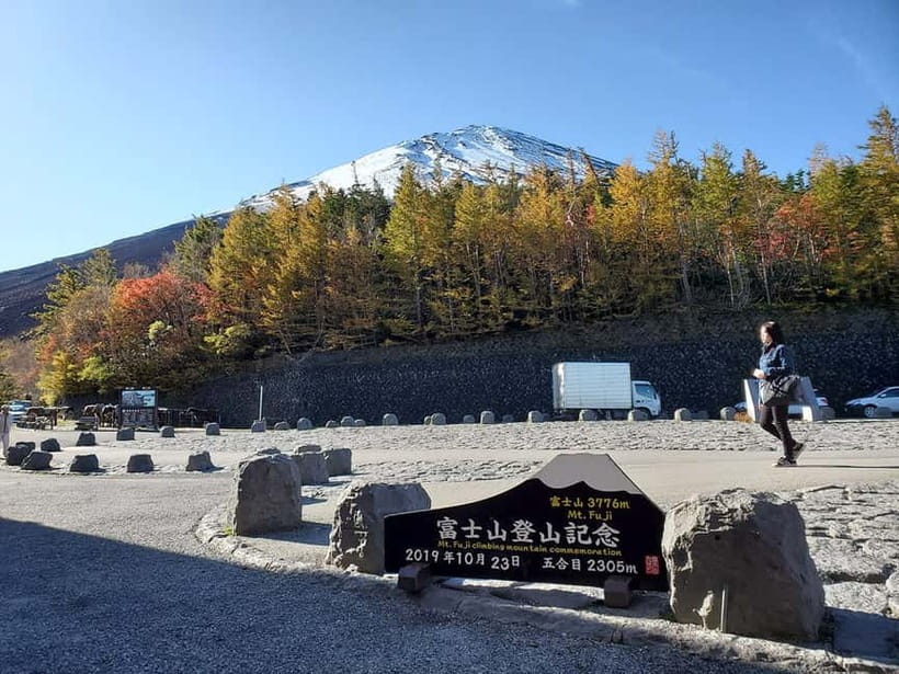 From Tokyo: Mt.Fuji, Lake Kawaguchi, Oshino Hakkai Day Tour - 5th Station Photo Time: What You Get in Summer and Spring