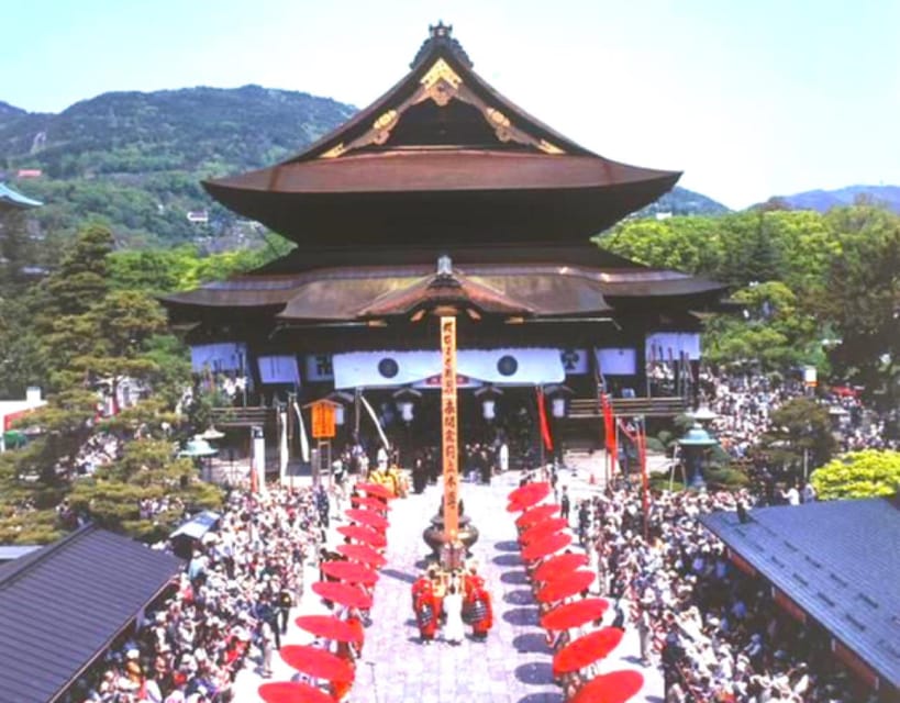 From Tokyo/Nagano : Private Snow Monkeys Park Full Day Trip - Price and value: $774 per group up to 5