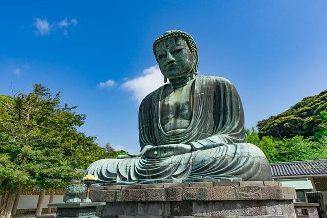 From Tokyo: Nikko Toshogu Shrine and Kegon Waterfall Tour - Lake Chuzenji: mountain air and the volcano story