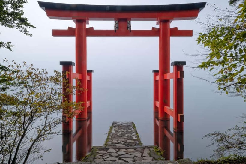 From Tokyo: Private Tour to Fuji/Hakone - Onsen, Art, Nature - Shakushi Pass, and why mid-day viewpoints are worth it