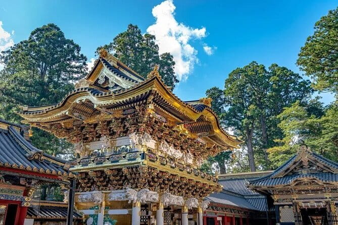 From Tokyo: Top 5 Scenic Spots of Mount Fuji Full-Day Tour - Oshino Hakkai: calm springs, grass cake, and classic Fuji water culture