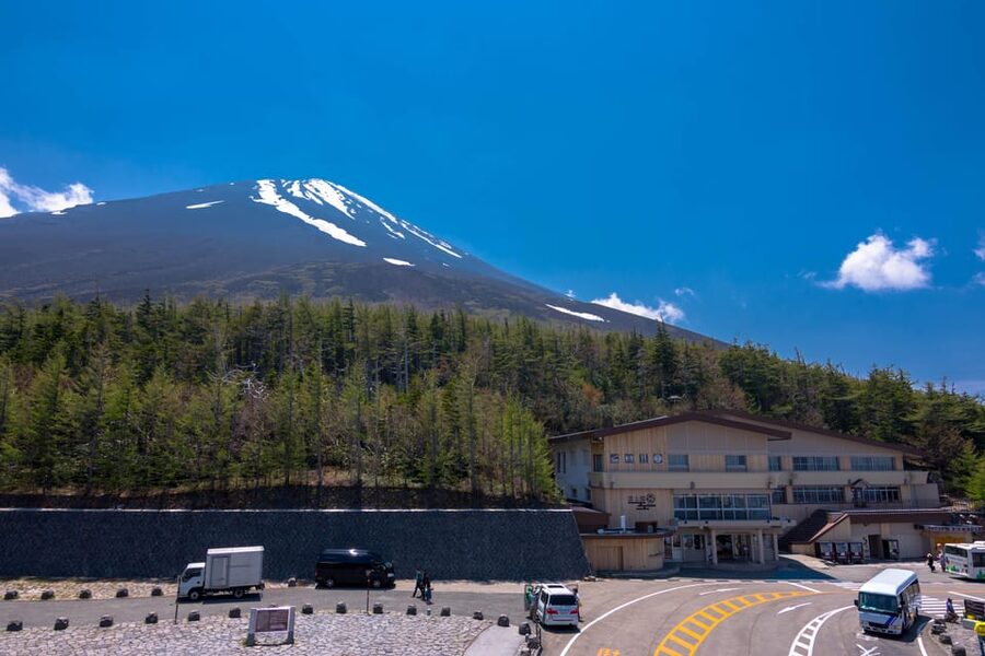 Fuji/Hakone Private Tour, English speaking guide, Photograph - How the Hakone Portion Works: Owakudani Heat, Ropeway Views, and Lake Ashi