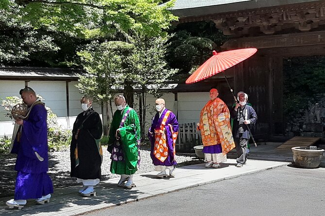 Full Day Hiking Tour at Mt.Takao including Hot Spring - Takao 599 Museum: a short stop that adds meaning after the climb