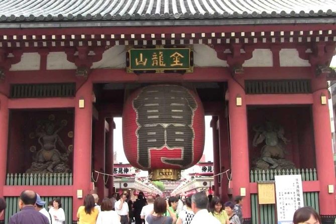 Full Day Tokyo Tour, From/To Tokyo,Yokohama, Narita, 2- 12 guests - Asakusa and Senso-ji: the classic start with breathing room