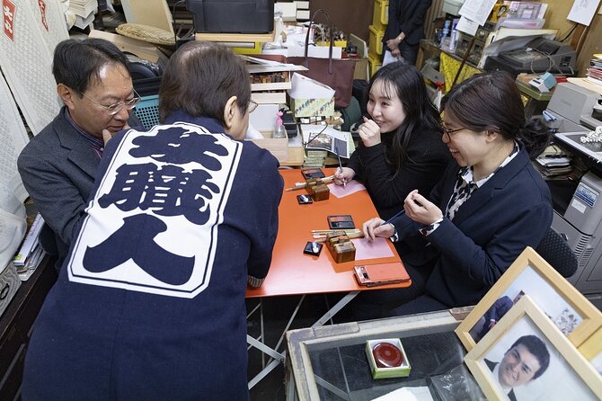 Hand-carved stamps made with craftsmen in Asakusa, Tokyo - Asakusa hanko carving, the practical souvenir that means something