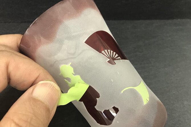 Handmade Japanese Glass Art Sandblasting Workshop in Tokyo - Should You Book This Japanese Glass Sandblasting Workshop?