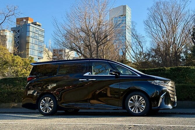 Haneda Airport Private Transfer To Tokyo City - The ride to your Tokyo hotel: door-to-door for Tokyo’s 23 wards