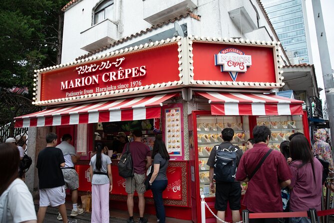Harajuku Meiji Shrine Walking Tour in Tokyo - Pace, crowds, and the practical reality of Harajuku